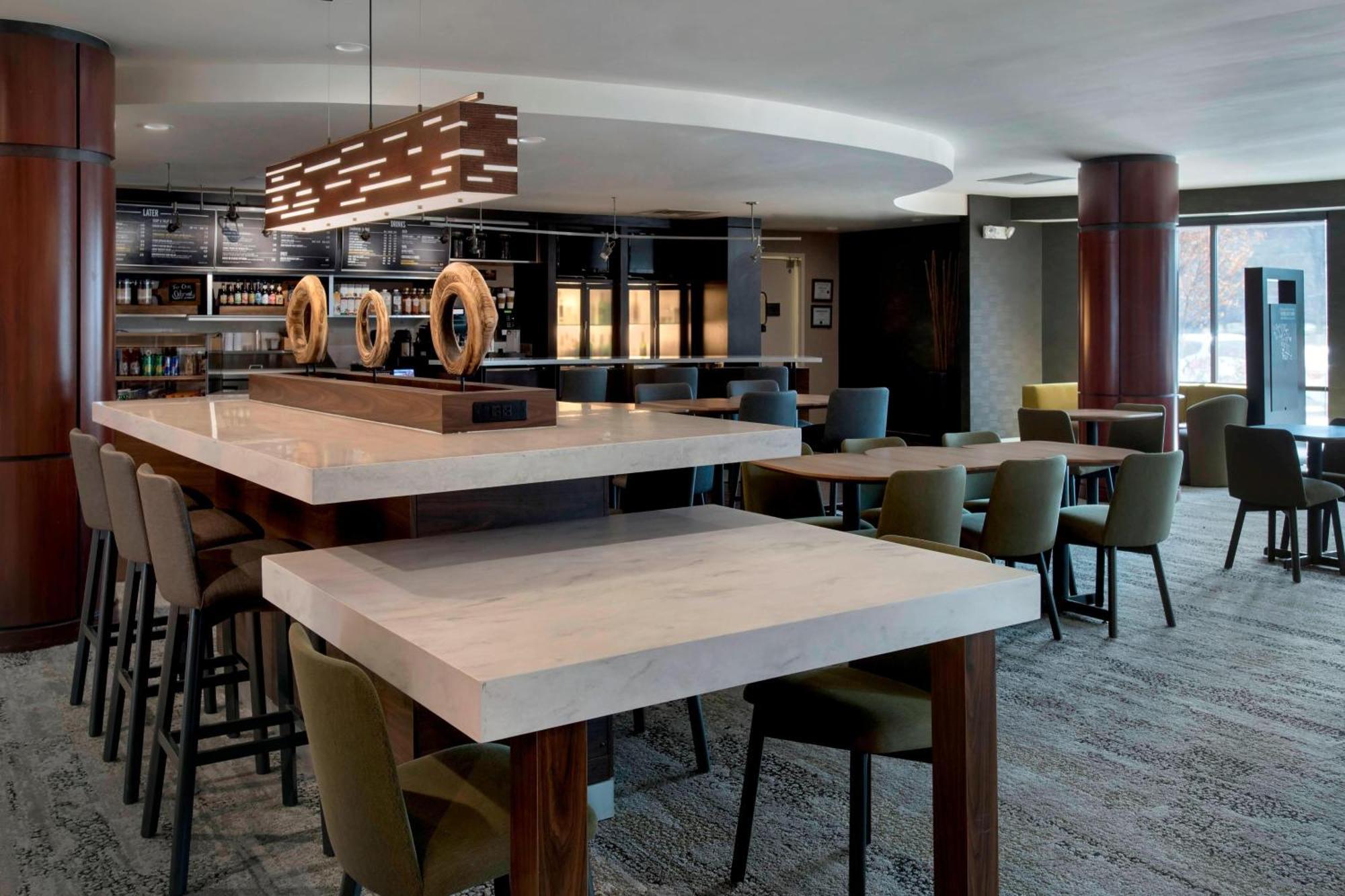 Hotel Courtyard By Marriott Lebanon Exterior foto